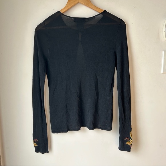 Vintage Y2K black stretch mesh cardigan with hook closure and floral embroidery - Picture 6 of 9